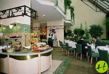 116_hotel_mercure_budapest_buda_breakfast